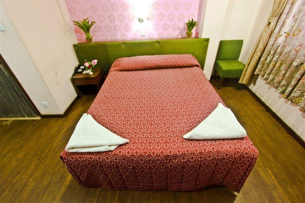 Backyard Hotel Katmandu Kültér fotó