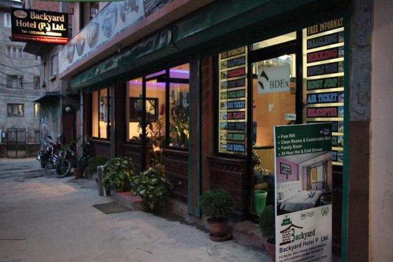 Backyard Hotel Katmandu Kültér fotó